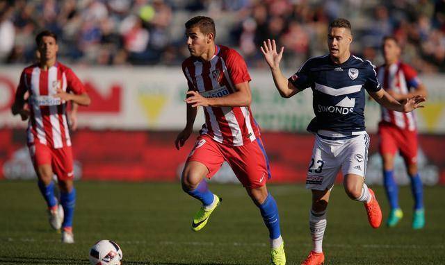 爱游戏娱乐-切尔西逆转尤文，阿什拉夫扛起全队